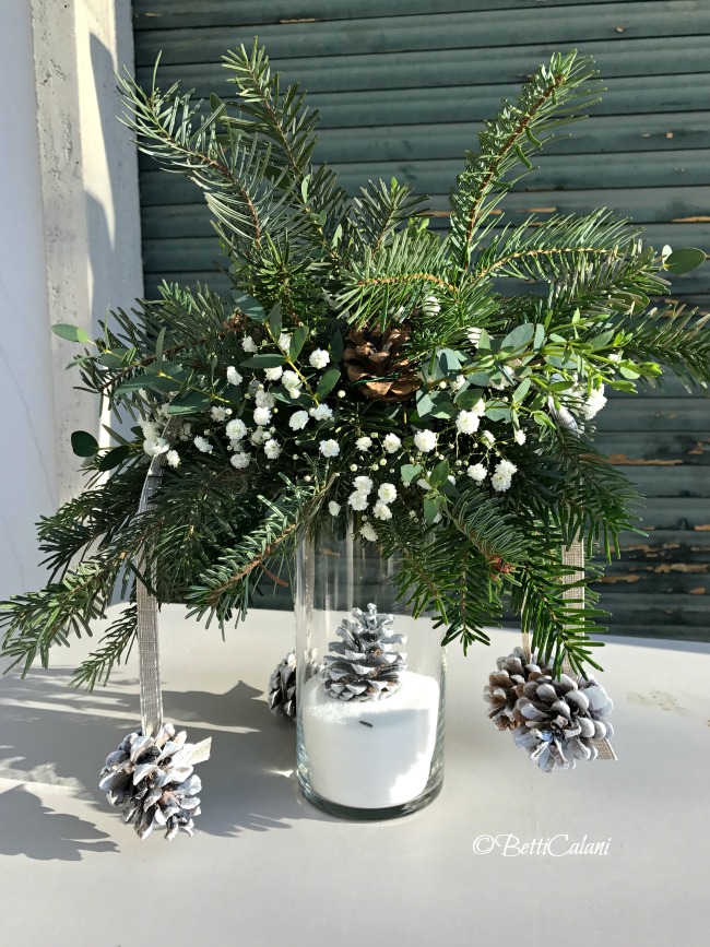 20161209_vaso_con_sfera_verde_e_nastri_pendenti-13